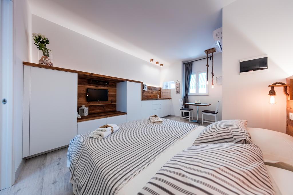 Apartments Sole Komiža Extérieur photo